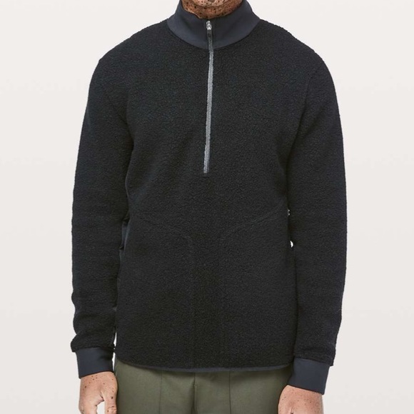 Lululemon Tundra Trek 1/2 Zip *black/black